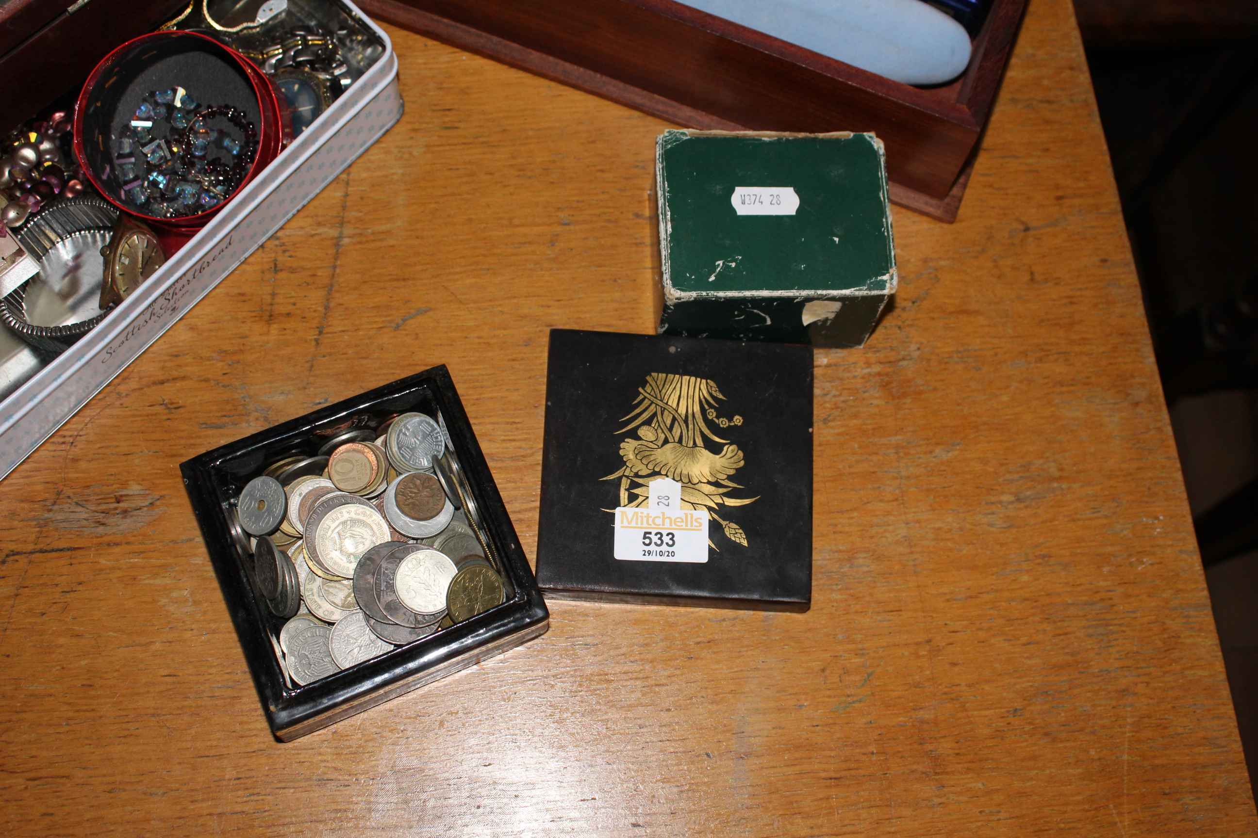 Quantity of coinage, costume jewellery, - Image 2 of 5