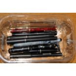 A collection of vintage fountain pens, to include an Osmiroid 65 fountain pen, a Waterman's,