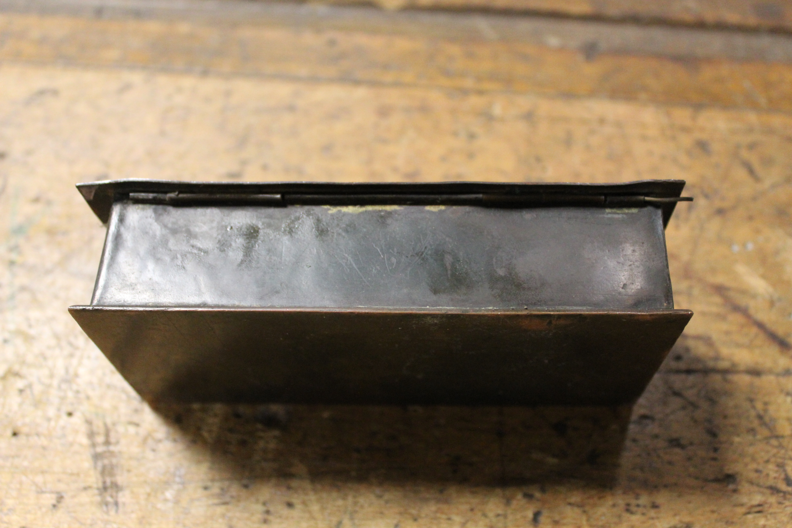 An early 20th century Art Nouveau brown patinated copper rectangular lidded box, - Image 3 of 9