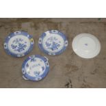 A J & G Meakin pagoda patterned tureen and three plates,