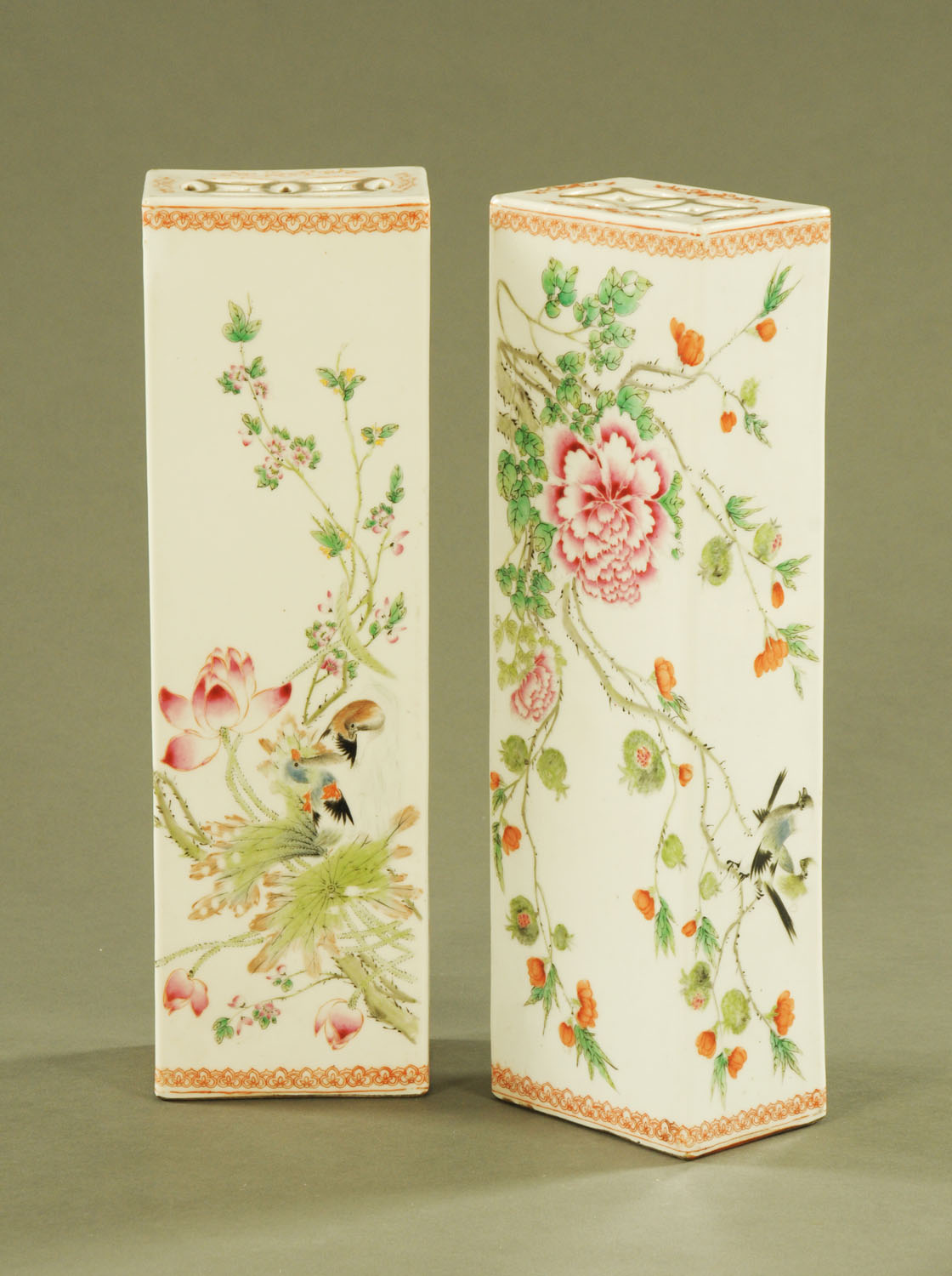 A pair of Chinese rectangular tall stands, decorated with chrysanthemum and birds. Height 42 cm.