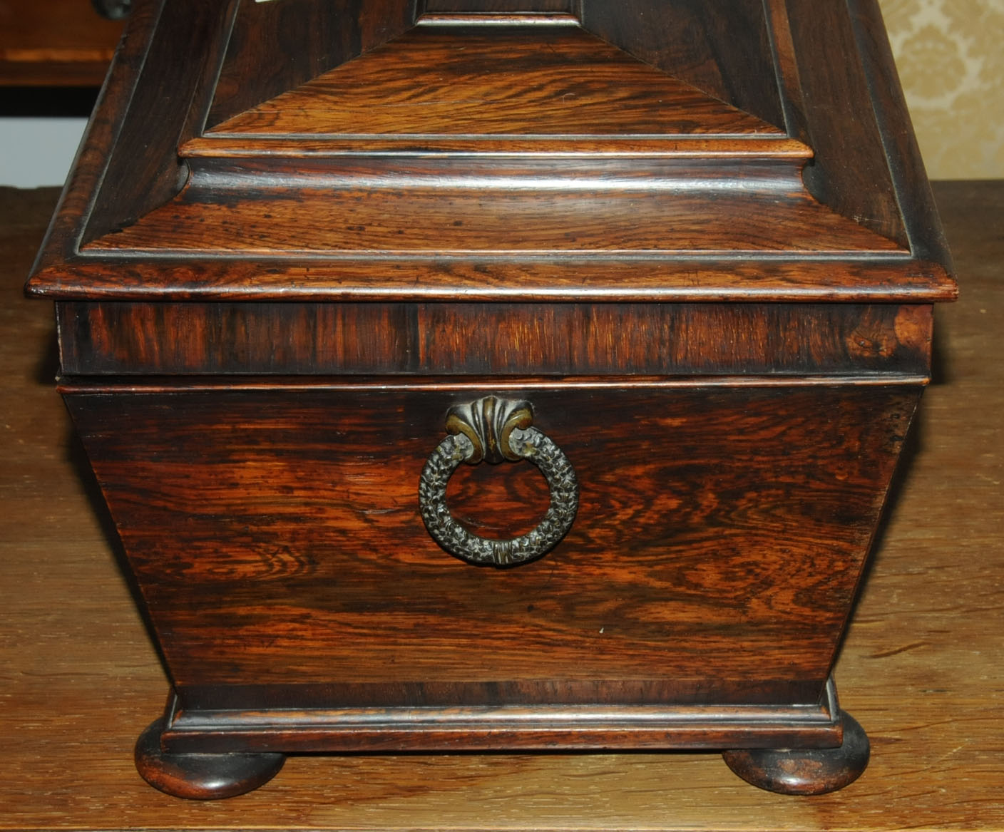 A Regency rosewood table box, with bronze handles, sarcophagus form with interior fitted for sewing. - Image 6 of 10