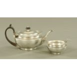 A George V silver teapot and sucrier, London marks for 1910 and 1911, maker D & J Wellby,