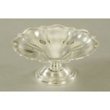 A silver fruit bowl, Birmingham 1911 maker A & J Zimmerman Ltd (Arthur & John Zimmerman), 426 grams,