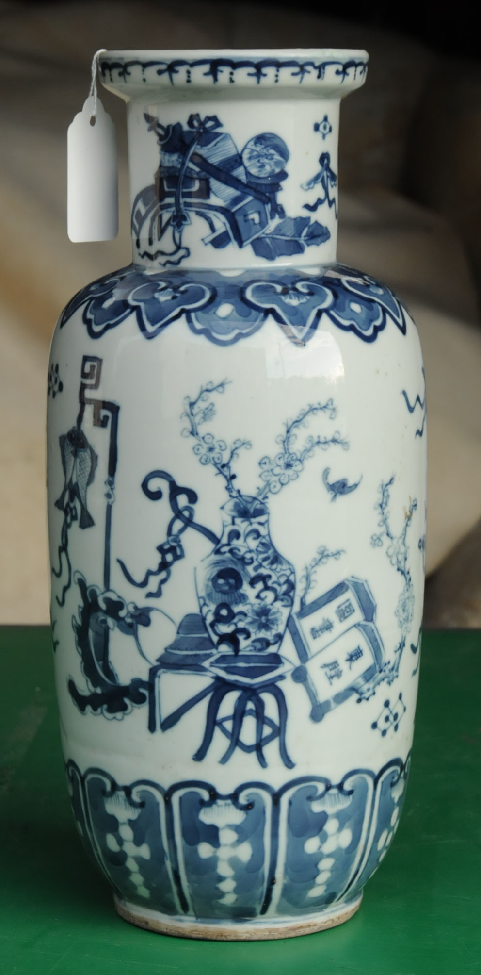 A Chinese blue and white vase, decorated with vases, fish, etc. - Image 3 of 8