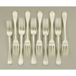 A matched set of 10 silver dessert forks, 5 London 1912,