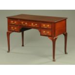 An Edwardian mahogany dressing table,