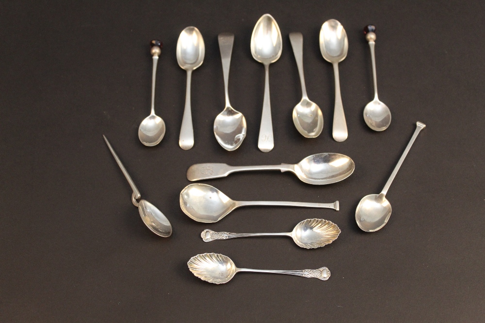 Silver spoons, all hallmarked, varying a - Image 2 of 4
