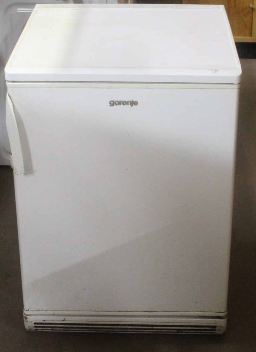 A Gorenje under-counter fridge. 84 cm - Image 6 of 12