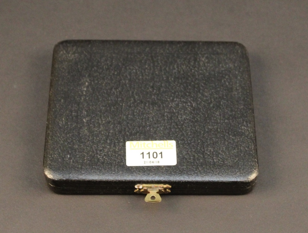 A mid 20th century cased set of silver c - Image 4 of 6