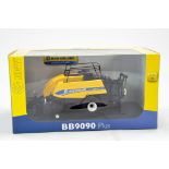 Universal Hobbies 1/32 New Holland BB9090 Baler. Excellent in Box.