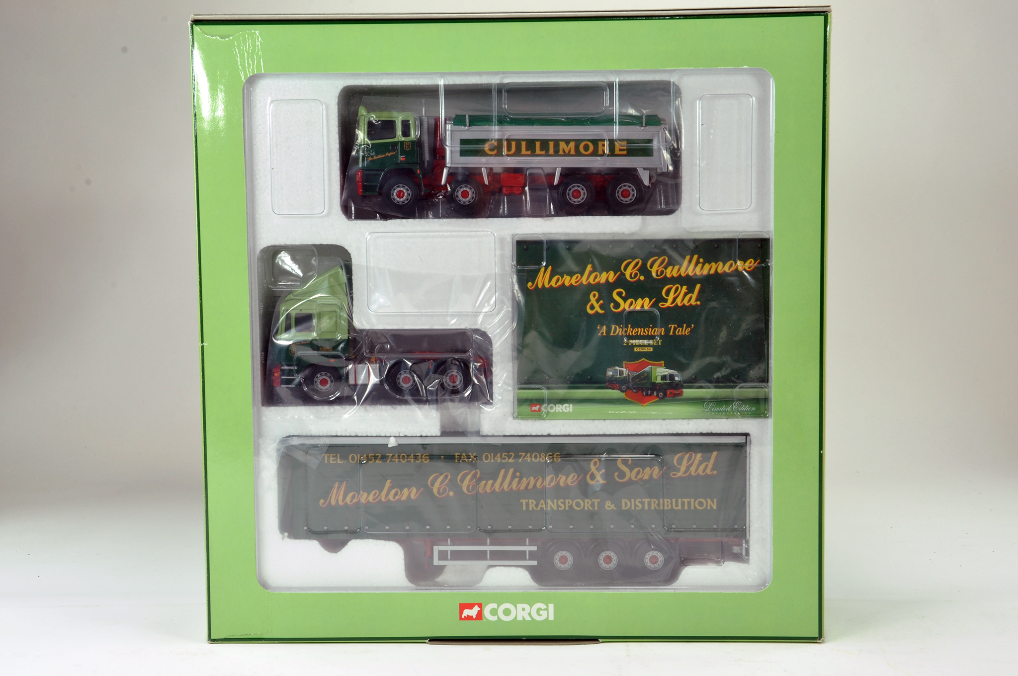 Corgi 1/50 Diecast Truck Issue comprising No. CC99154 Moreton & Cullimore Set featuring ERF.