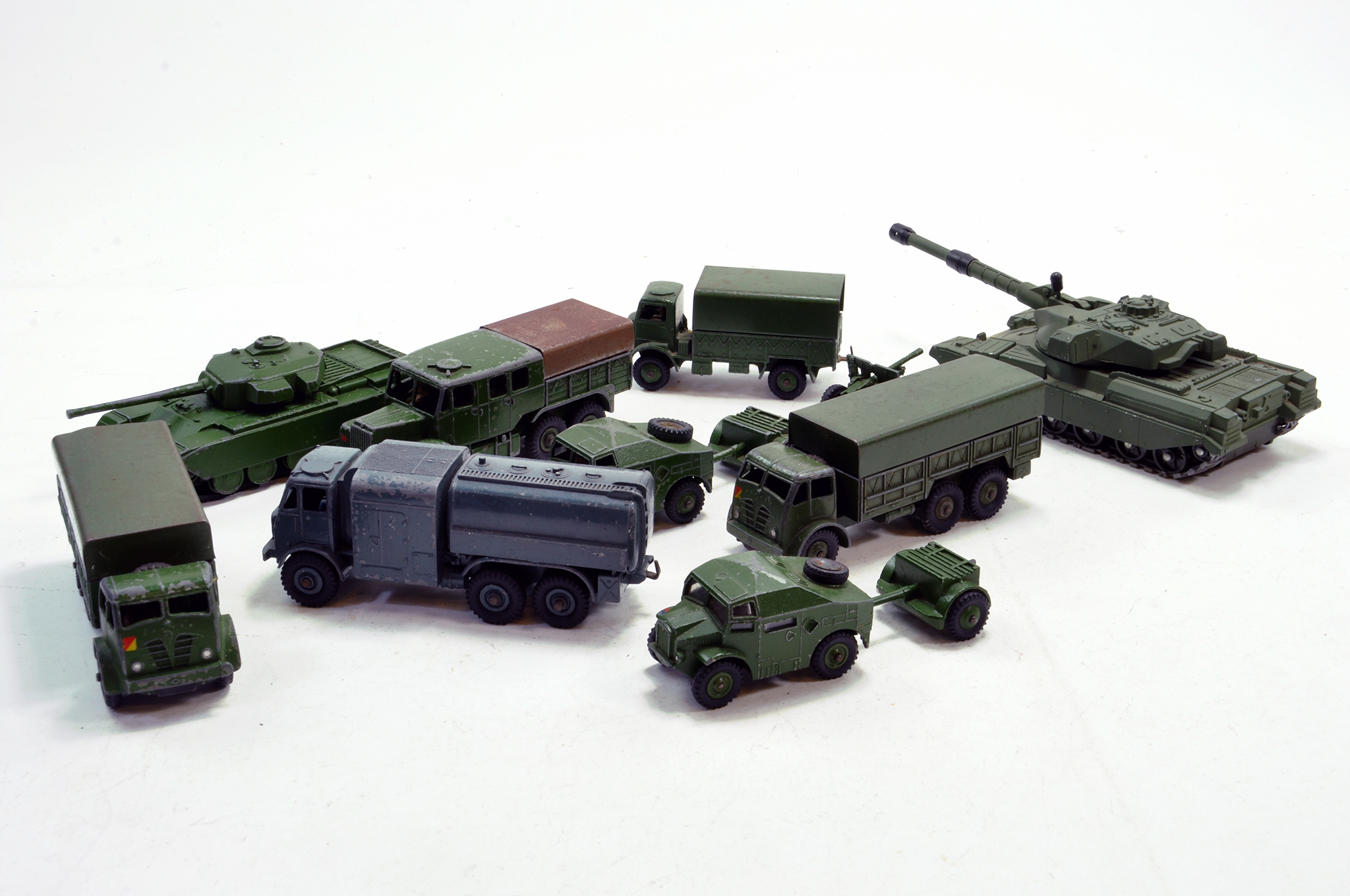 Dinky Diecast Military group comprising various issues. Generally fair to good.