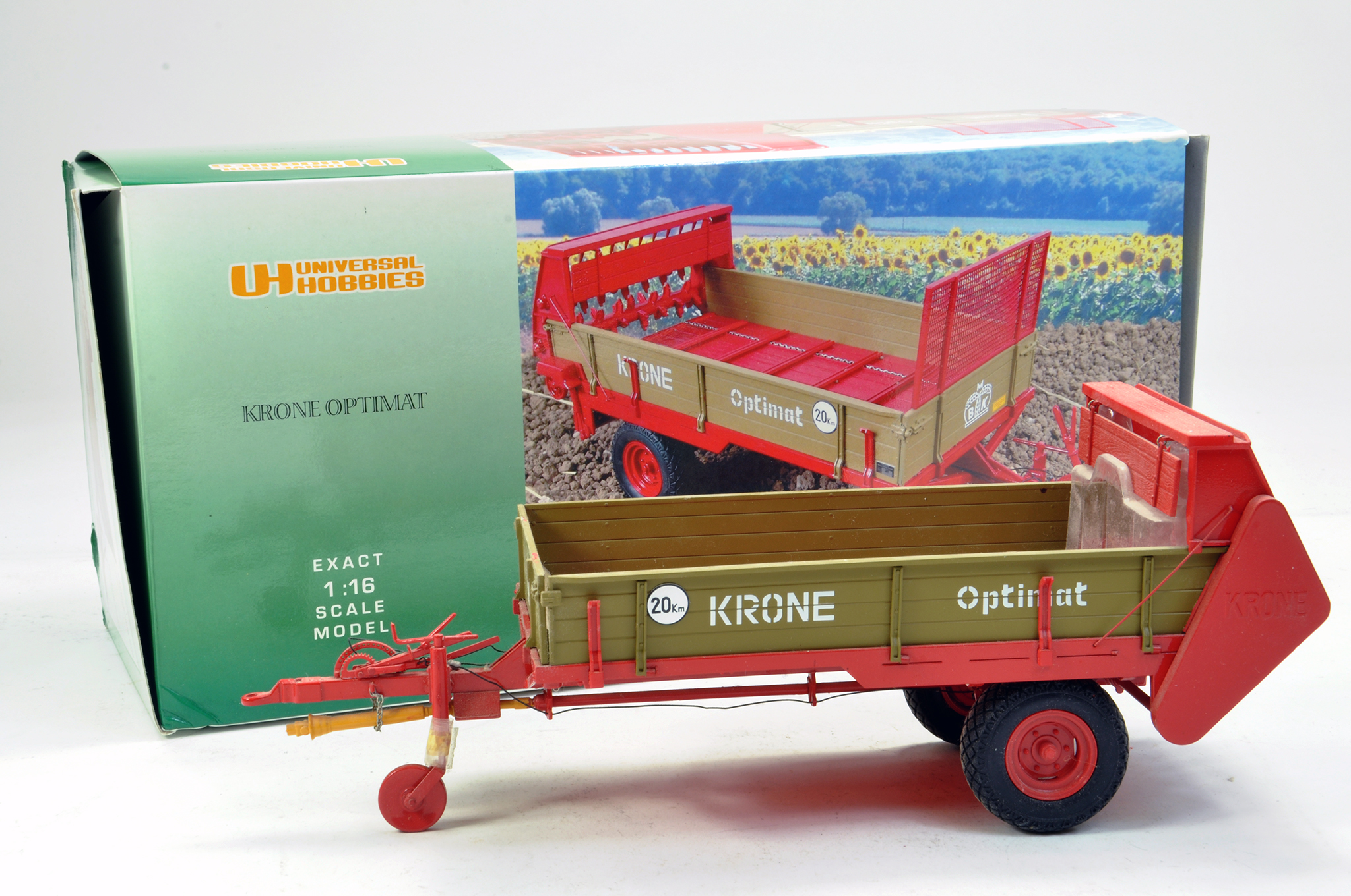 UH 1/16 Krone Optimat Manure Spreader. Looks excellent with Box.