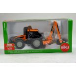 Siku 1/32 Valtra T Tractor and Hedgecutter, Kommunal Colours. Looks to be complete, excellent and