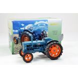 UH 1/16 Fordson Power Major Tractor. Dusty as ex display but very good to excellent with box.