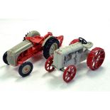 Ertl 1/16 Tractor Duo comprising Fordson and Ford. Looks to be complete, excellent and with original