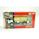 Britains Farm 1/32 Leyland Milk Transporter, dairy products transport. Generally Excellent in Very