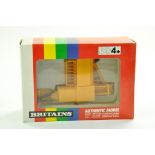 Britains 1/32 Farm Issue comprising New Holland Baler. Excellent in slightly faded but generally