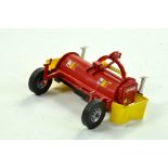 A scratch built Artisan32 1/32 Grimme KS75-2 Potato Topper. Excellent. Enhanced Condition Reports: