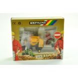 Britains 1/32 Farm Issue comprising Road Series Winget Cement Mixer. Excellent in slightly faded but