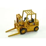 Old Cars 1/50 construction issue comprising Fiat Forklift. Generally Good. Enhanced Condition