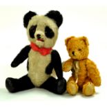 A vintage panda and bear combination, some age wear but still maintain a decent appearance. Likely
