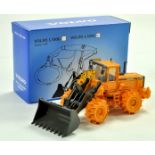 Scoop 1/50 construction issue comprising Volvo L180C. Appears very good to excellent with box. Note: