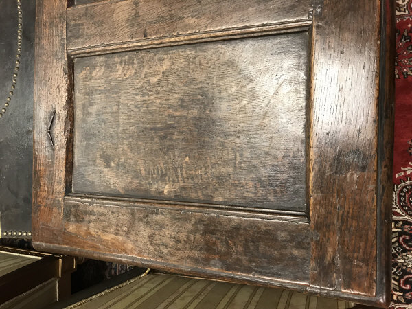 A circa 1700 oak coffer, - Image 3 of 22