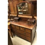 An Edwardian mahogany mirror backed dressing table