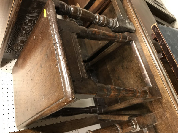 Two oak joint stools together with an oak credence style side table and an oak single leaf drop - Image 9 of 22