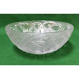 A Lalique "Pinsons" frosted and clear glass bowl decorated with finches within panels of stylised