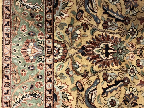 A Persian rug, - Image 9 of 14