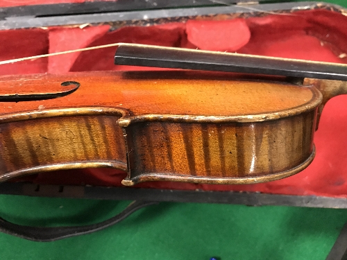 An early 20th Century child's violin in case, - Image 11 of 18