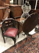 An 18th Century walnut yoke back corner chair,