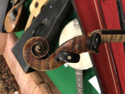 An early 20th Century child's violin in case, - Image 18 of 18