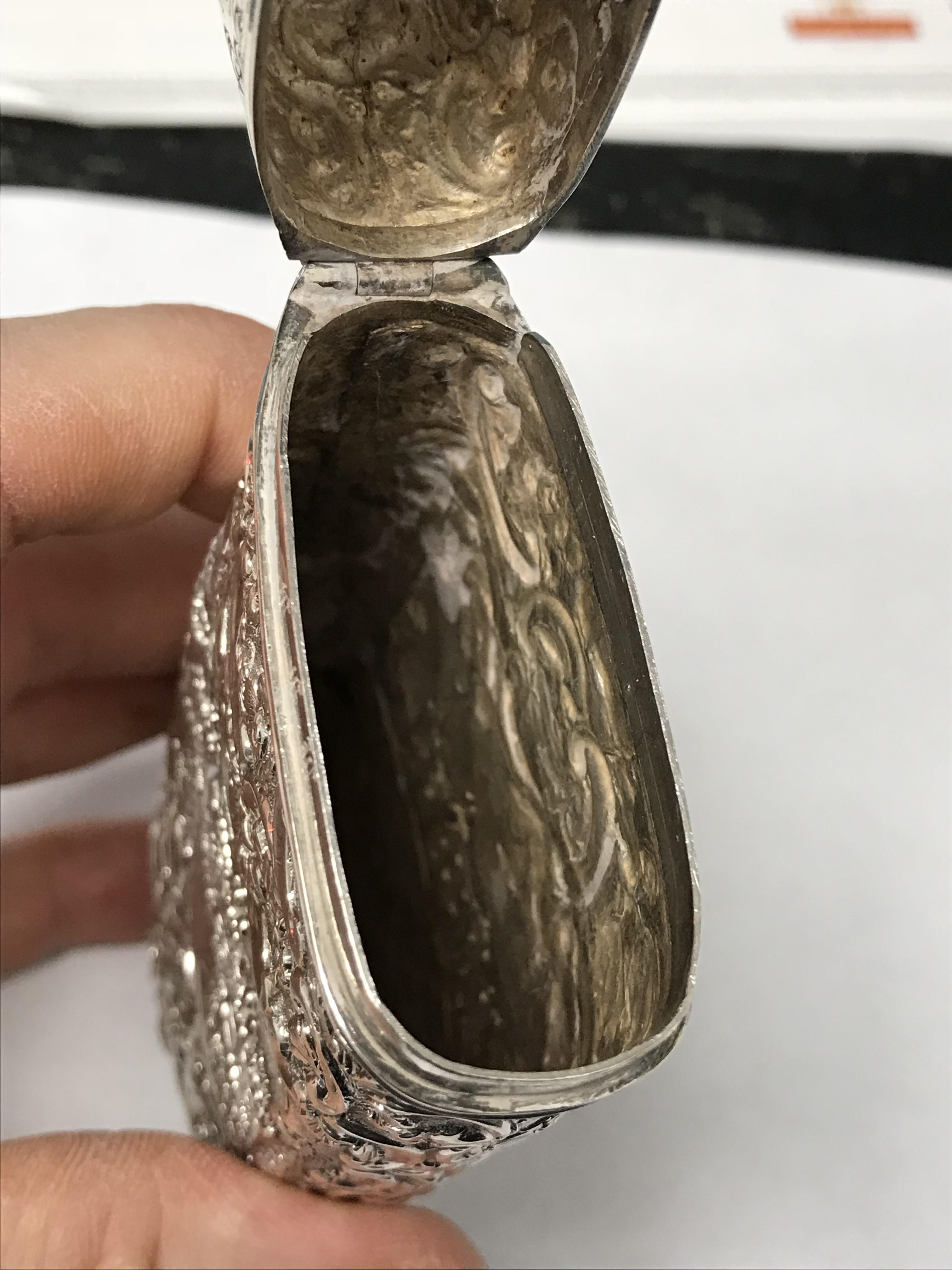 A silver cigar case (by Nathaniel Mills, - Image 9 of 18