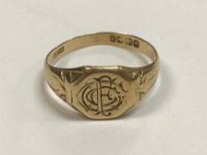 A Victorian 18 carat gold signet ring be