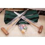 A modern Longworth croquet set, housed in canvas bag CONDITION REPORTS 6 x mallets,