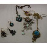 A collection of Victorian and later jewellery to include a Victorian yellow metal turquoise set