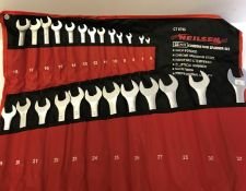 A 25 CV metric spanner set