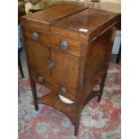 A late George III mahogany night table / washstand,