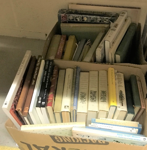 19 boxes of assorted books to include novels, - Image 8 of 8