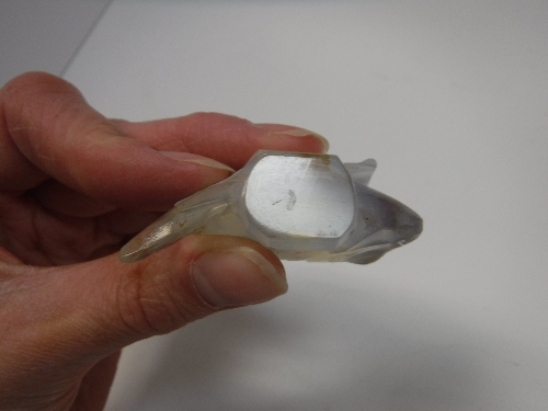 A Lalique figure of a fish 4.8 cm high CONDITION REPORTS In need of a clean all over. - Image 4 of 6