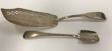 A George III silver fish slice (by Joseph Smith II, London 1809),