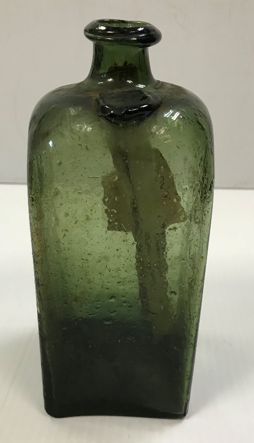An 18th century four sided green glass bottle with seal to shoulder 18.5 cm high x 9 cm x 7. - Image 3 of 5