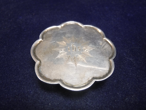 A Victorian silver travelling Communion chalice and paten (by Charles Reily and George Storer , - Image 4 of 9