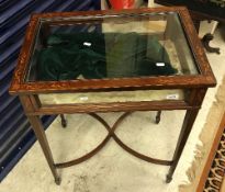 An Edwardian mahogany and inlaid bijouterie table in the Sheraton Revival manner,