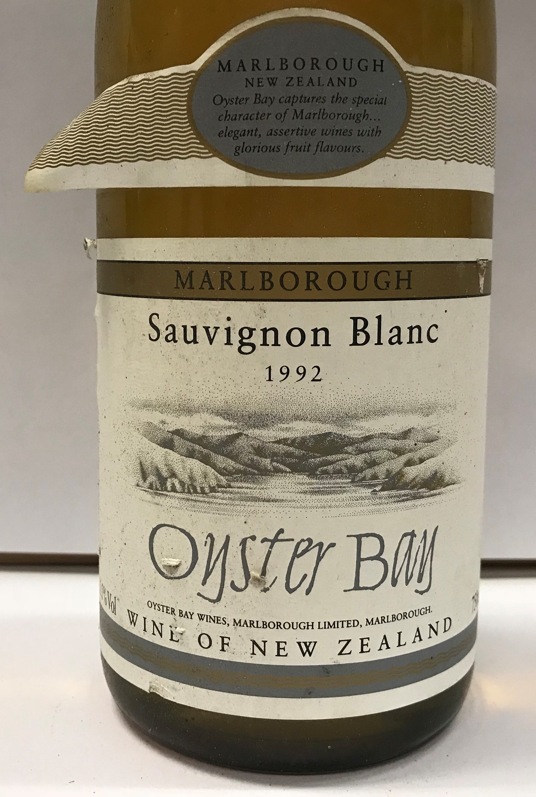 Seven bottles Oyster Bay Marlborough Sauvignon Blanc 1992 - Image 2 of 4