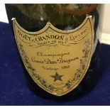 One bottle Möet et Chandon Champagne Cuvée Dom Perignon 1985